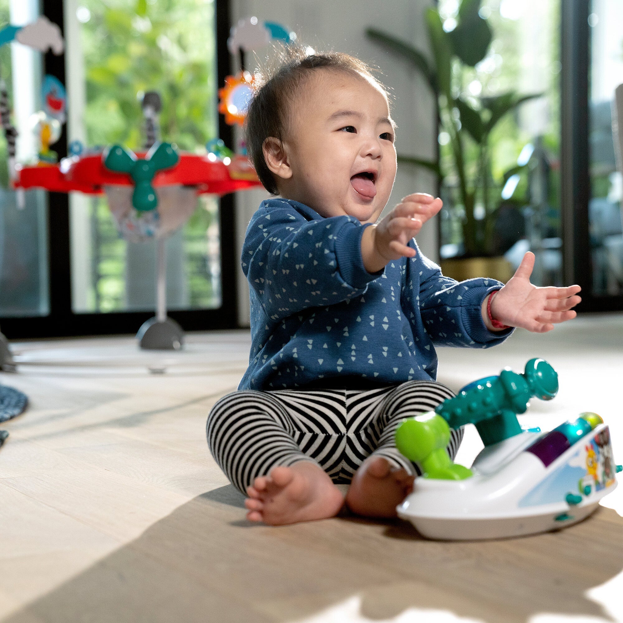 Airplane Adventureâ„¢ 2-in-1 Activity Jumper