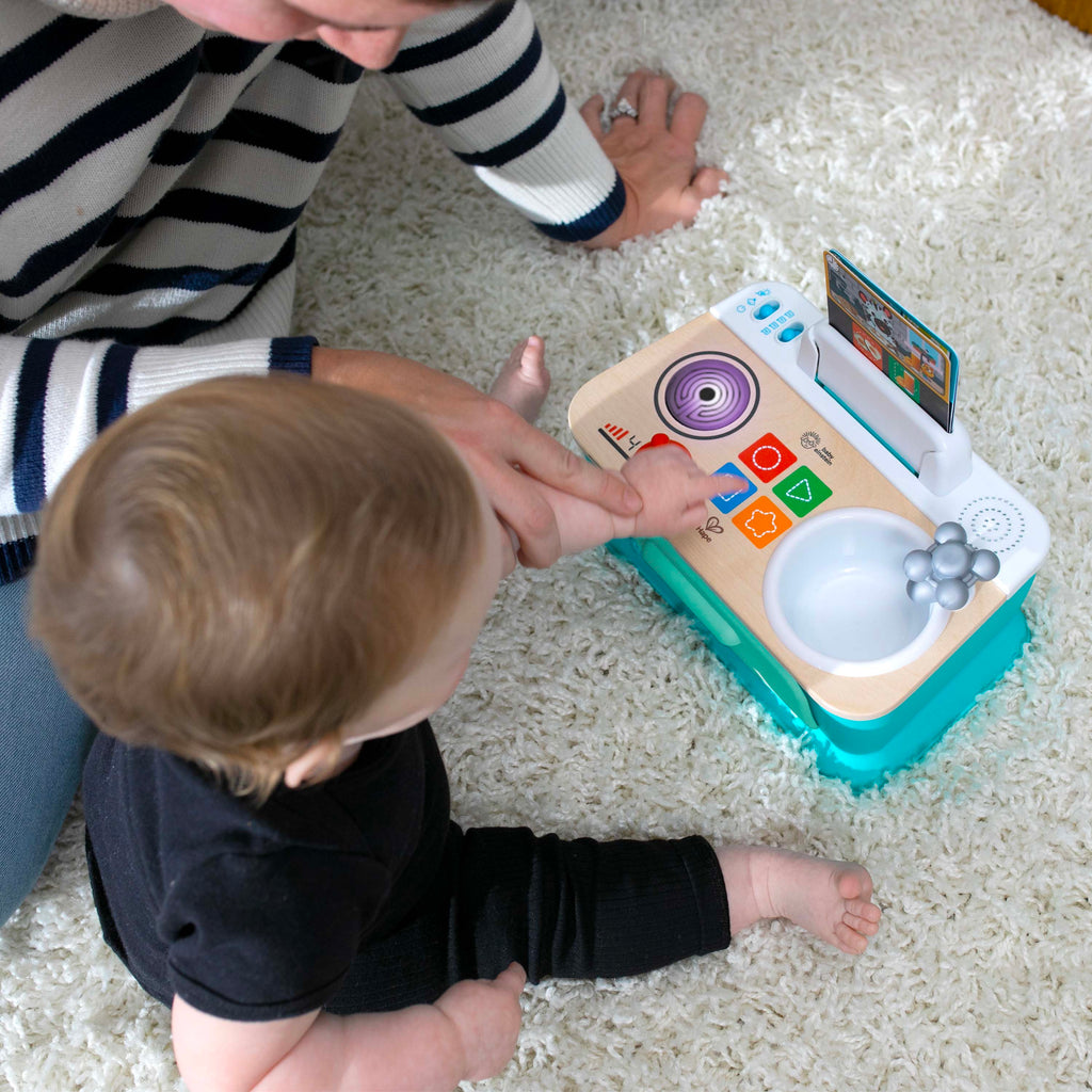 HAPE Magic Touch Kitchenâ„¢ Pretend to Cook Toy