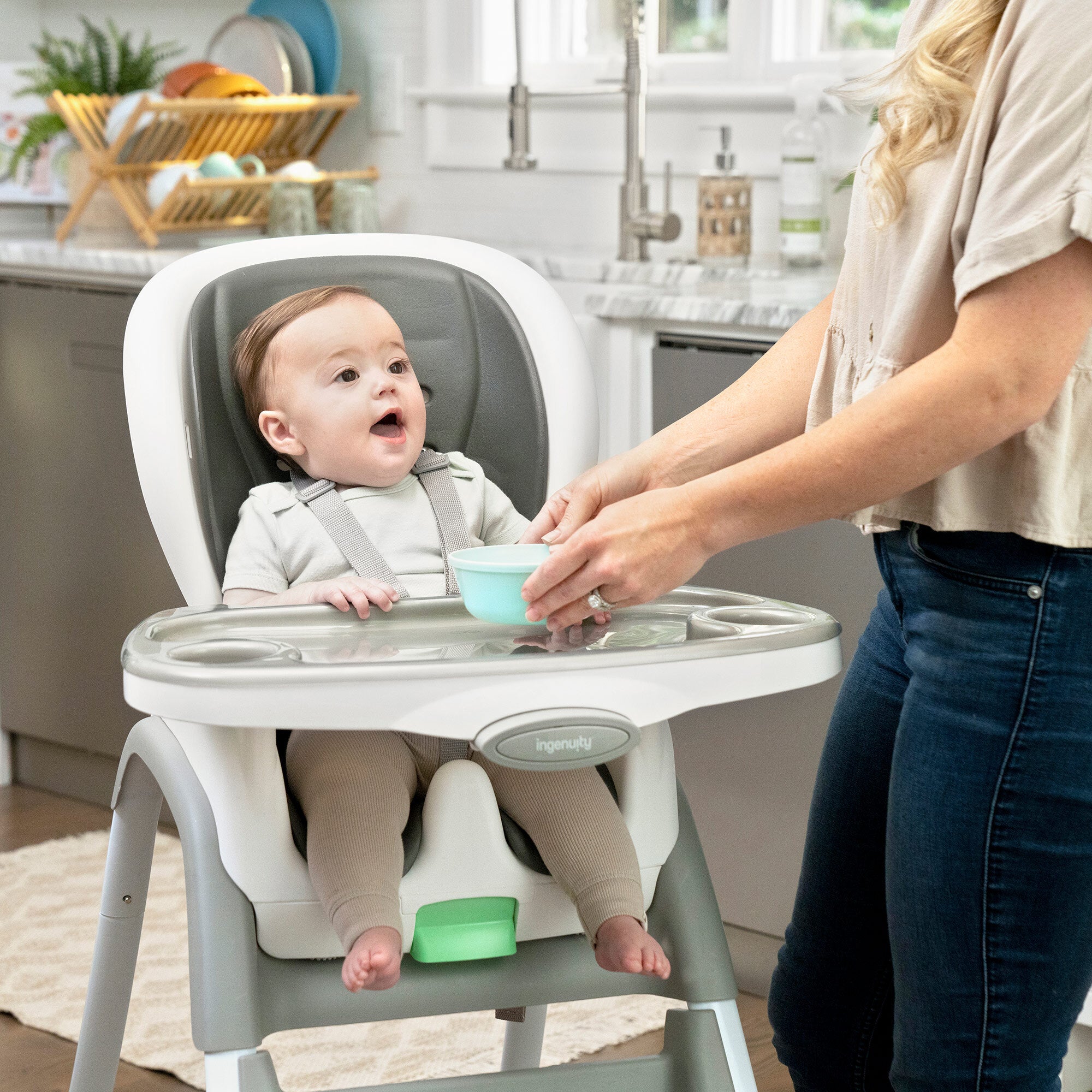 Full Courseâ„¢ SmartCleanâ„¢ 6-in-1 High Chair â€“ Slateâ„¢