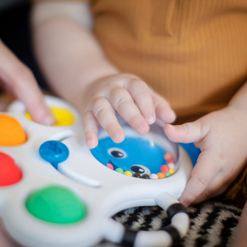 Opusâ€™s Shape Popsâ„¢ Sensory Rattle & Teether