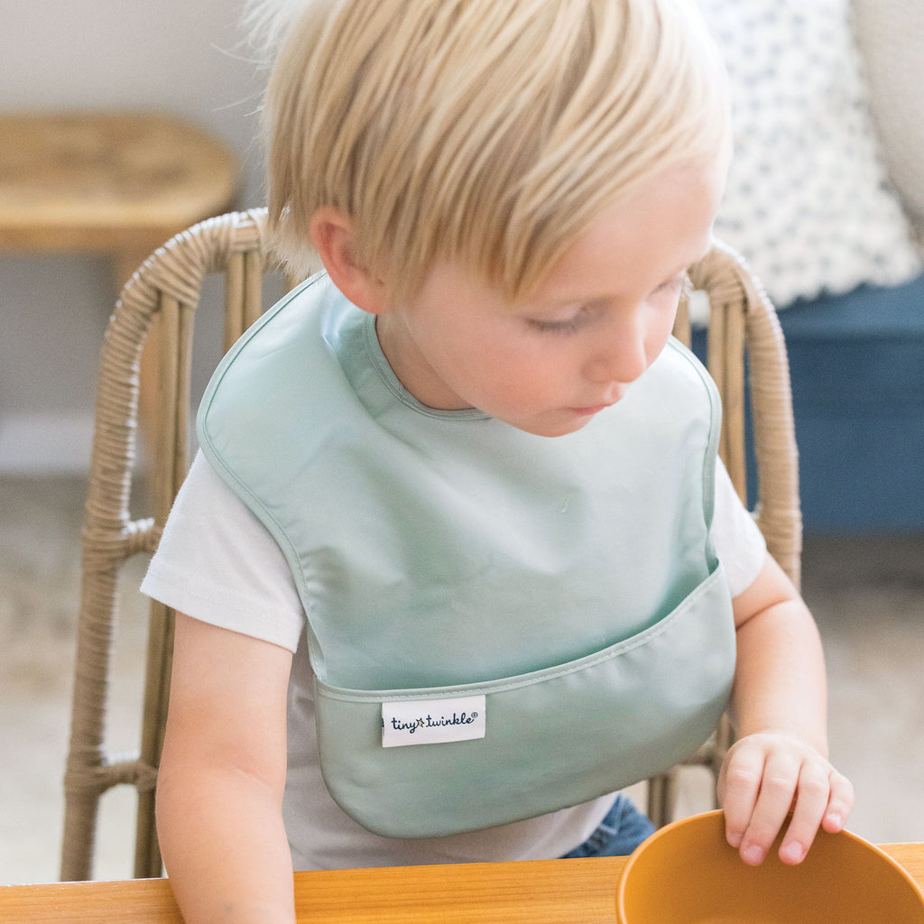 Mess-Proof Easy Bib