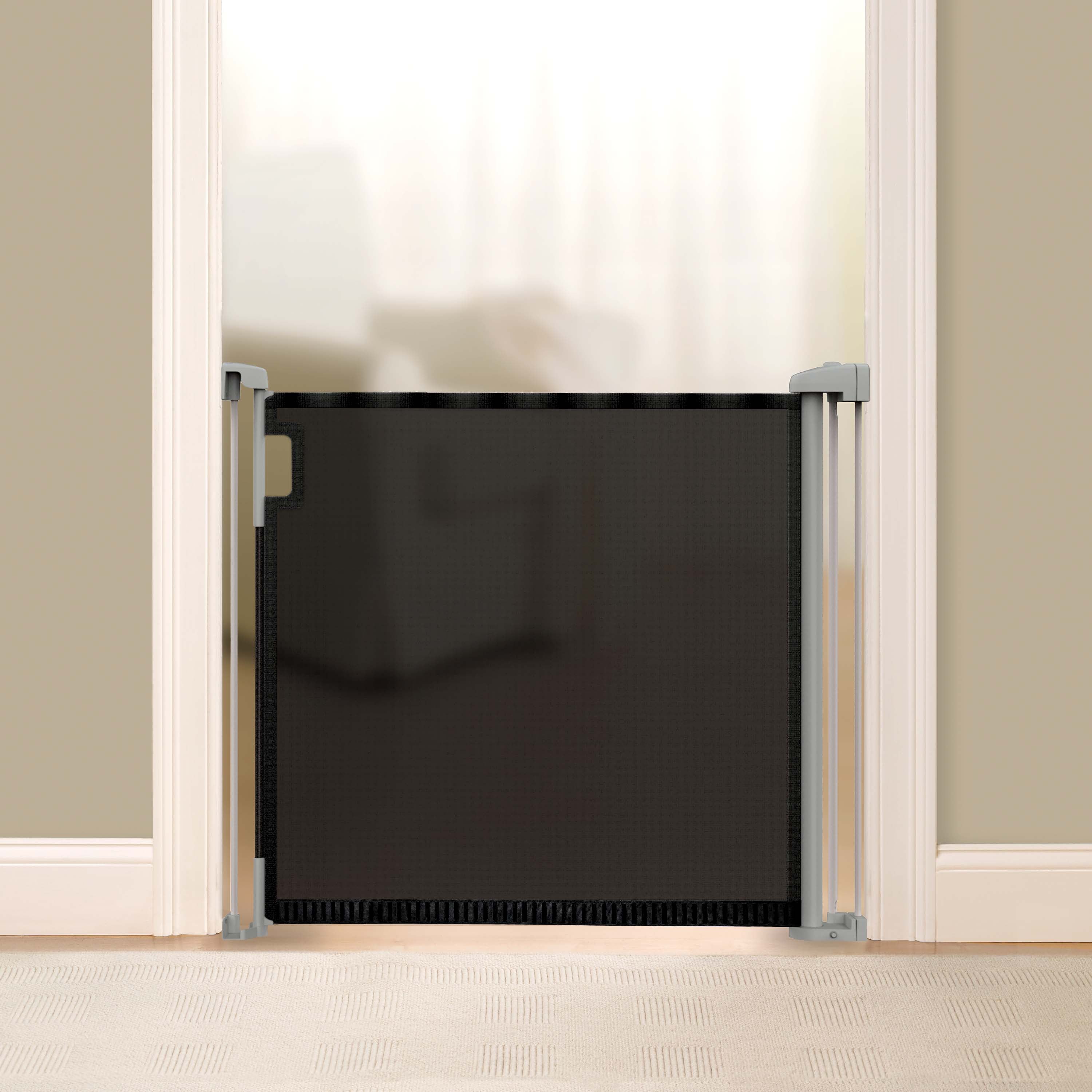 The Thruway 52W Seriesâ„¢ Retractable Gate