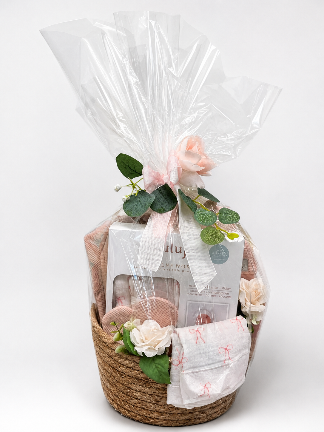 $100 Pink Gift Basket